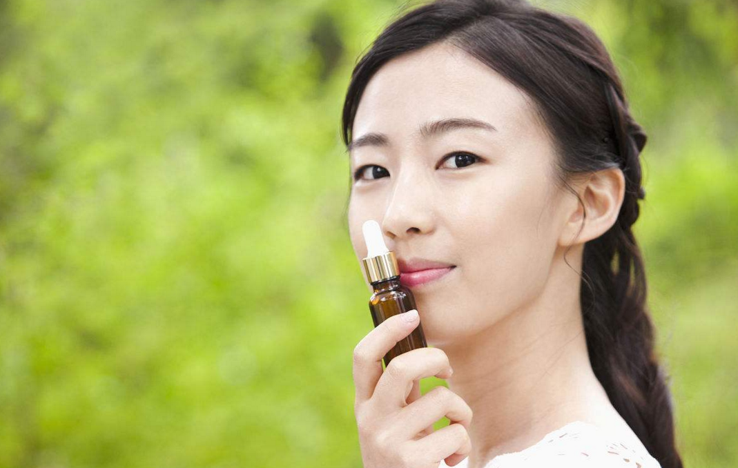 武漢美博會教你如何護(hù)頸，保護(hù)女人的第二張臉